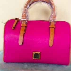 Dooney and Bourke, Fairview Olivia, Fuchsia